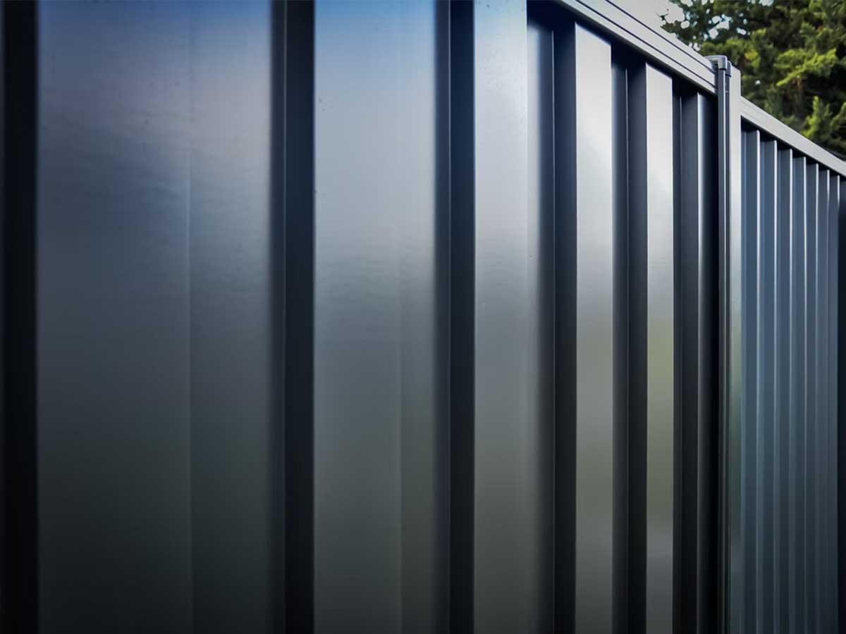 Apex Coloursteel Fencing – Strong Fencing